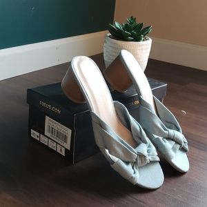 Lulus light blue heeled Sandals NWT
